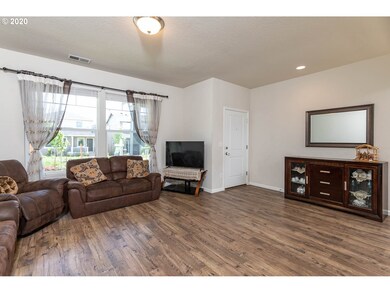 2386 SE 16th Aly, Gresham, OR 97080 - photo 4