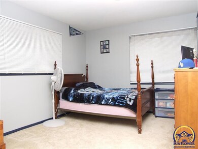 4339 SW Gage Blvd, Topeka, KS 66610 - photo 7