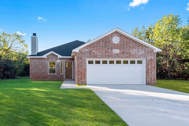 6051 Wildwood Dr, Whitney, TX 76692 - photo 2