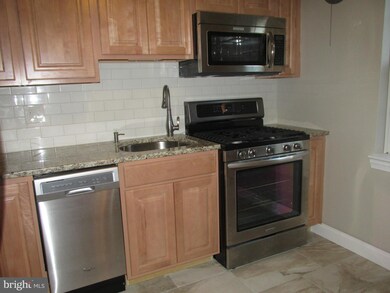 6606 Boulevard View unit A2, Alexandria, VA 22307 - photo 2
