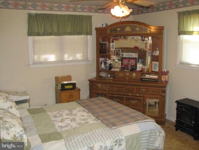 705 W 3rd Ave, Runnemede, NJ 08078 - photo 4