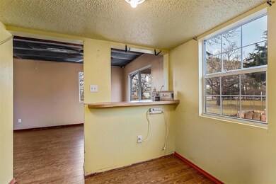 517 Knox Ave, Boyd, TX 76023 - photo 6