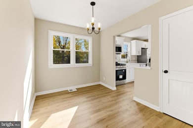 216 E Howard St, Clayton, NJ 08312 - photo 6