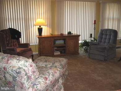 657 Niblick Ln unit 16, Wallingford, PA 19086 - photo 4