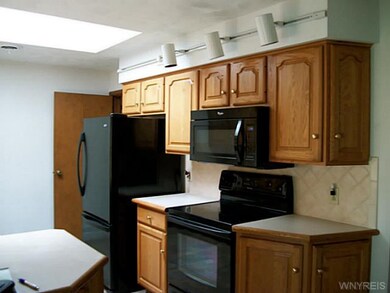 394 Frontier Ave, North Tonawanda, NY 14120 - photo 3