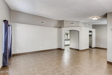 6-514376240-07 Living Room