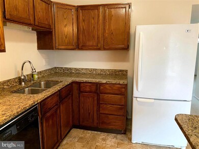 1341 Charlestown Dr, Edgewood, MD 21040 - photo 4