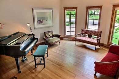 1002 Autumn Woods Ln, Oregon, WI 53575 - photo 6