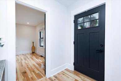 39 Trask St, Beverly, MA 01915 - photo 2