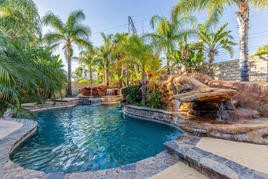 22409 Majestic Ct, Santa Clarita, CA 91390 - photo 3