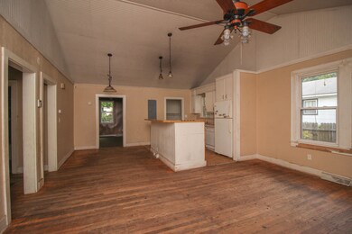 Kitchen (1 of 1)