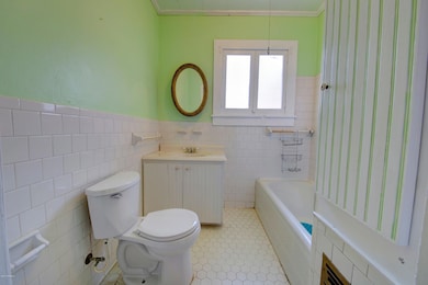 647 E Main St, New Iberia, LA 70560 - photo 4