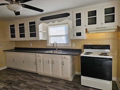 342 Stetson St, Fall River, MA 02720 - photo 6