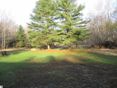 1409 N Huron Rd, Tawas City, MI 48763 - photo 6