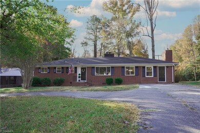822 Mark Ave, Asheboro, NC 27205 - photo 5