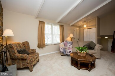 5213 Lightning View Rd, Columbia, MD 21045 - photo 4