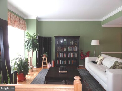 3120 Sutherland Hill Ct, Fairfax, VA 22031 - photo 3