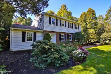 402 Mountain Blvd, Emmaus, PA 18049 - photo 2