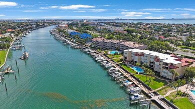 1060 Pinellas Bayway S unit 103, Saint Petersburg, FL 33715 - photo 4