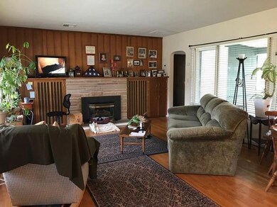 315 SE K St, Grants Pass, OR 97526 - photo 3