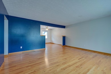 5383 Pine Bluff Rd Columbus OH 43229 USA