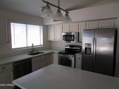 1741 kitchen close