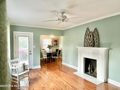 102 N 25th St
