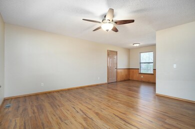 707 E Striping-13