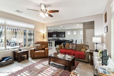 Living_room-DSC07904