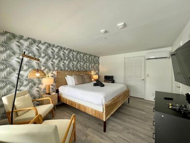 1020 N Riverside Dr unit 2, Pompano Beach, FL 33062 - photo 2