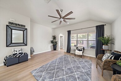 15806 Collinsville Dr, Tomball, TX 77377 - photo 6