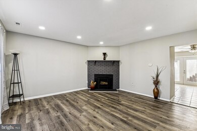 8837 Trimble Way, Rosedale, MD 21237 - photo 7