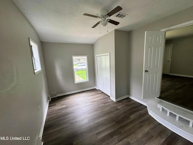 521 N Park Ln, Jackson, MS 39206 - photo 5