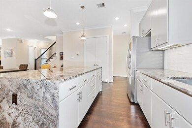 851 Fisher St unit B, Houston, TX 77018 - photo 3