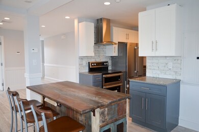 38 Washington St unit 2, Newburyport, MA 01950 - photo 7