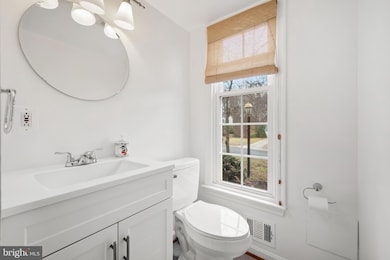 13625 Middlevale Ln, Silver Spring, MD 20906 - photo 5