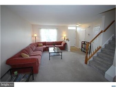 128 Couples Dr, Newark, DE 19702 - photo 2