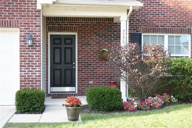 Beautifully maintained exterior and landscaping.