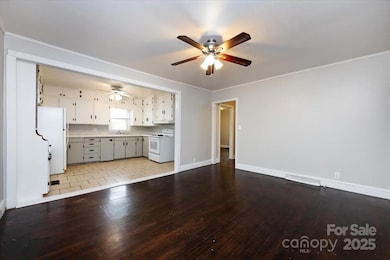 1027 Holland Ave, Gastonia, NC 28052 - photo 6