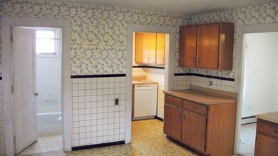 38 Lake St, Hudson, MA 01749 - photo 7