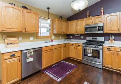 2704 River Ridge Rd, Des Moines, IA 50320 - photo 5