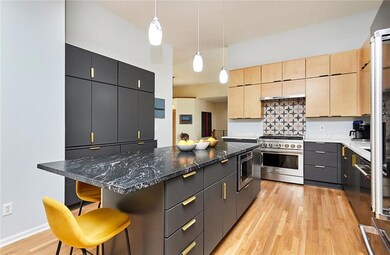 3021 Rhett Cir, Des Moines, IA 50321 - photo 4