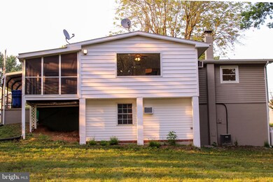 732 W 15th St, Front Royal, VA 22630 - photo 3