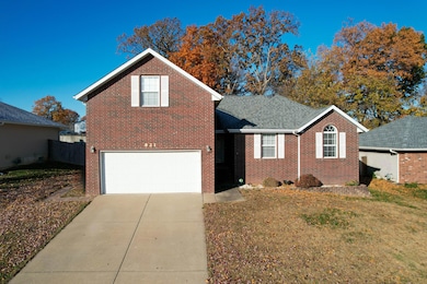 821 S Barberry Ct, Nixa, MO 65714 - photo 2