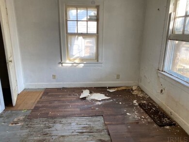 813 S Shipley St, Muncie, IN 47302 - photo 7