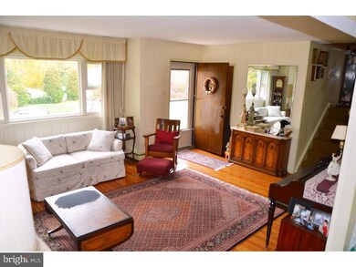 38 Betsy Ln, Ambler, PA 19002 - photo 2