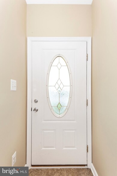 10305 Lantern Ln, Hagerstown, MD 21740 - photo 3