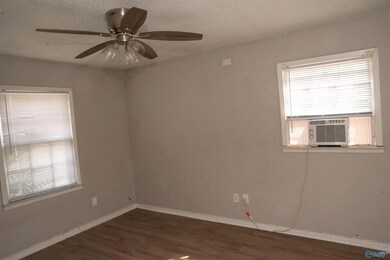 3225 Clopton St SW, Huntsville, AL 35805 - photo 5