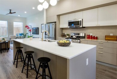 4606 Fisk St unit B, Houston, TX 77009 - photo 5