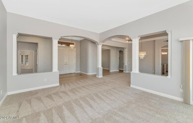 15202 W Whitewood Dr-large-007-017-15202